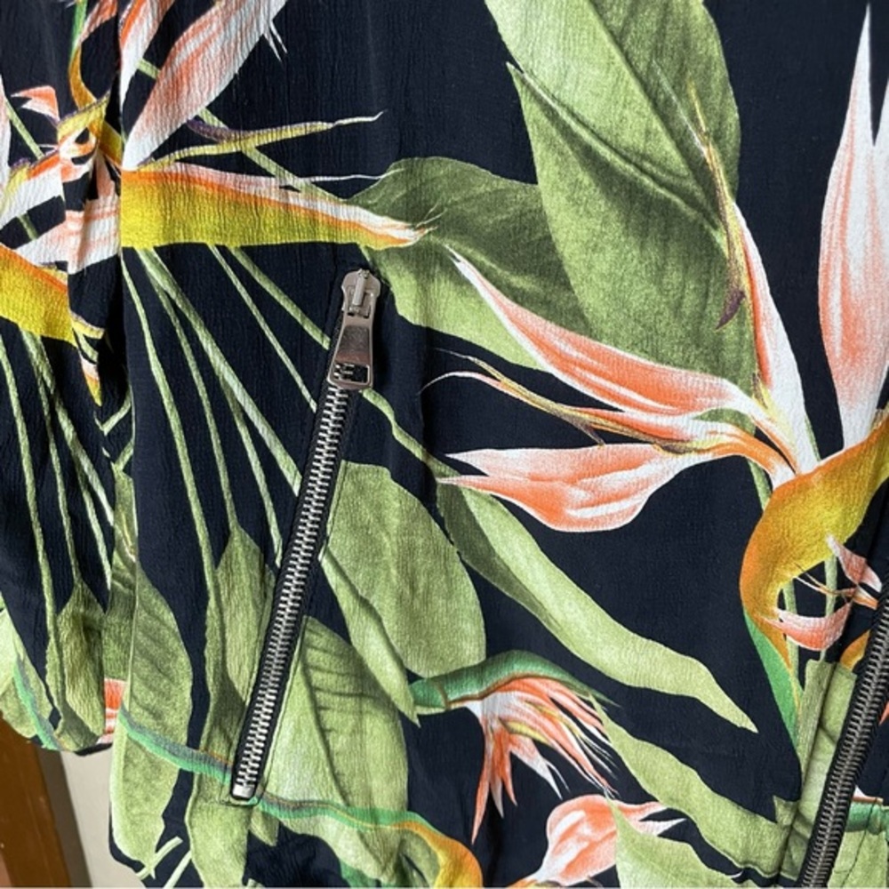 Zara‎ Basic Tropical Floral Bird of Paradise Bomber Jacket Women’s Size Large - Picture 4 of 5